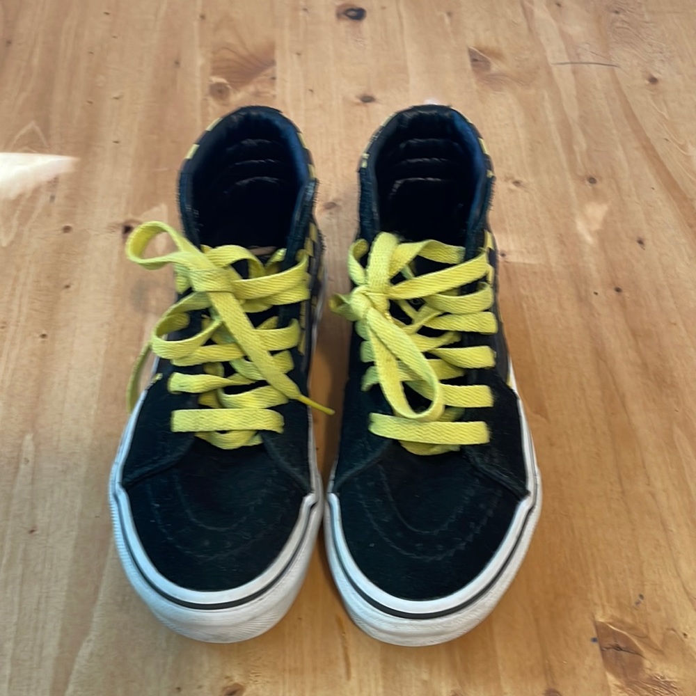 Kids/boys Vans size 12s